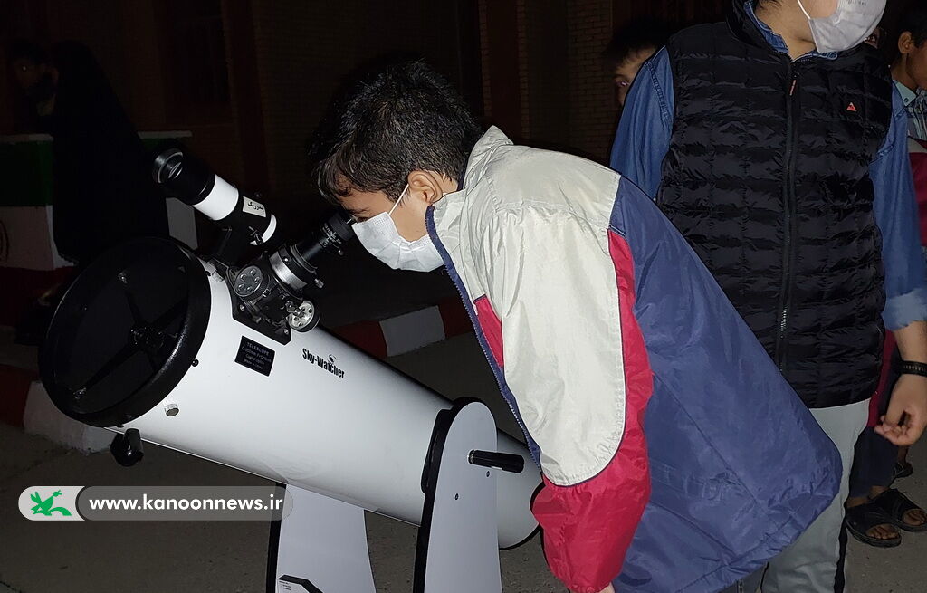 رصد آسمان شب در مرکز فرهنگی ریگ