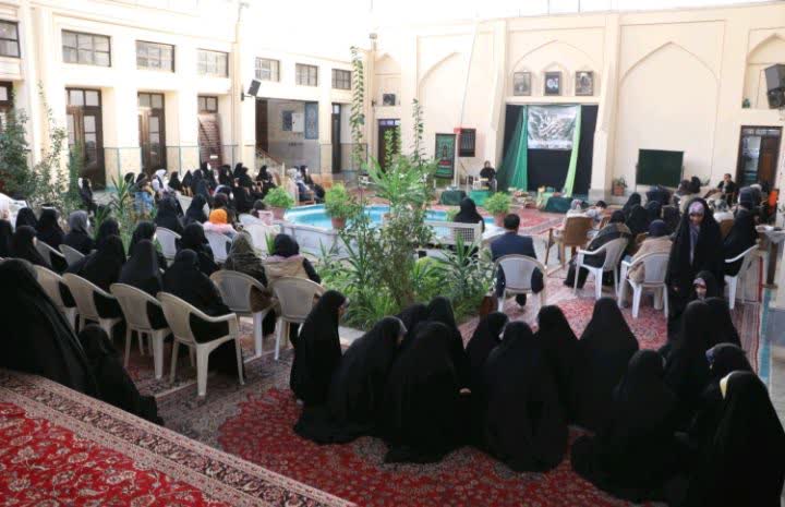 ویژه برنامه یلدای فاطمی