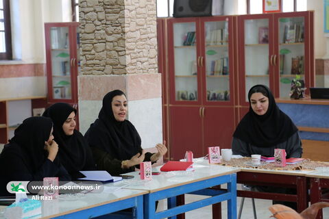 آغاز گردهمایی فصلی مربیان فرهنگی، هنری، ادبی و مسئولین مراکز فرهنگی هنری کانون استان بوشهر