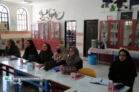 آغاز گردهمایی فصلی مربیان فرهنگی، هنری، ادبی و مسئولین مراکز فرهنگی هنری کانون استان بوشهر