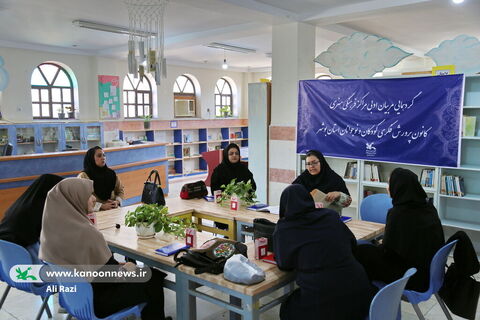 آغاز گردهمایی فصلی مربیان فرهنگی، هنری، ادبی و مسئولین مراکز فرهنگی هنری کانون استان بوشهر