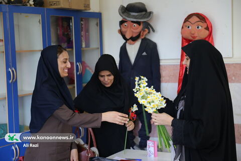 آغاز گردهمایی فصلی مربیان فرهنگی، هنری، ادبی و مسئولین مراکز فرهنگی هنری کانون استان بوشهر