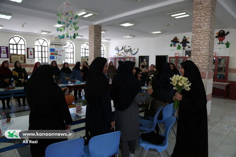 آغاز گردهمایی فصلی مربیان فرهنگی، هنری، ادبی و مسئولین مراکز فرهنگی هنری کانون استان بوشهر