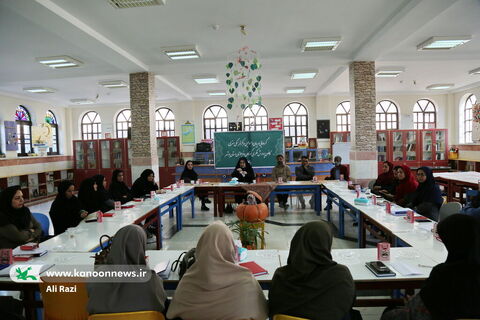 آغاز گردهمایی فصلی مربیان فرهنگی، هنری، ادبی و مسئولین مراکز فرهنگی هنری کانون استان بوشهر