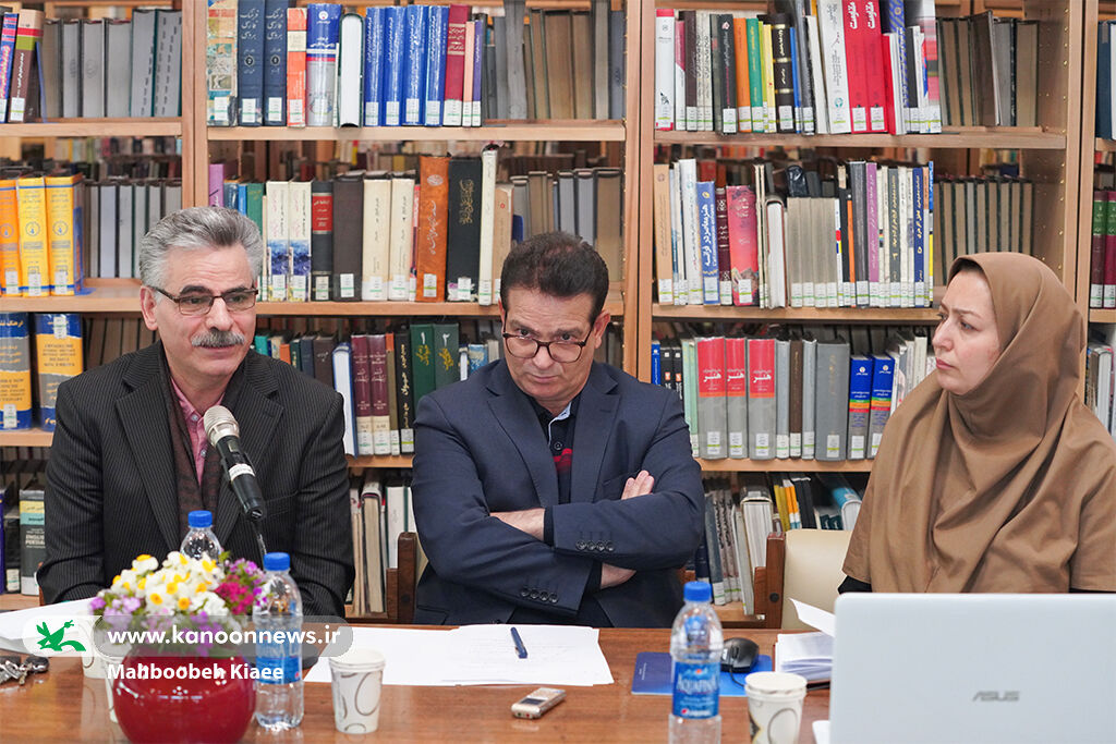 هشتادونهمین نشست کتابخانه مرجع کانون با موضوع «کودکان و مهارت نوشتن» ضرورت آموزش مهارت نوشتن به کودکان