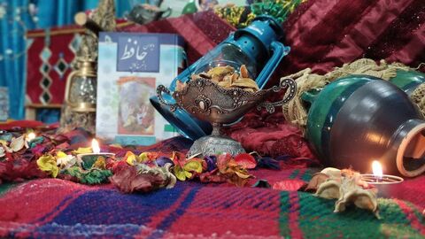 یلدای قصه ها در مرکز فرهنگی هنری در مرکز کامیاران