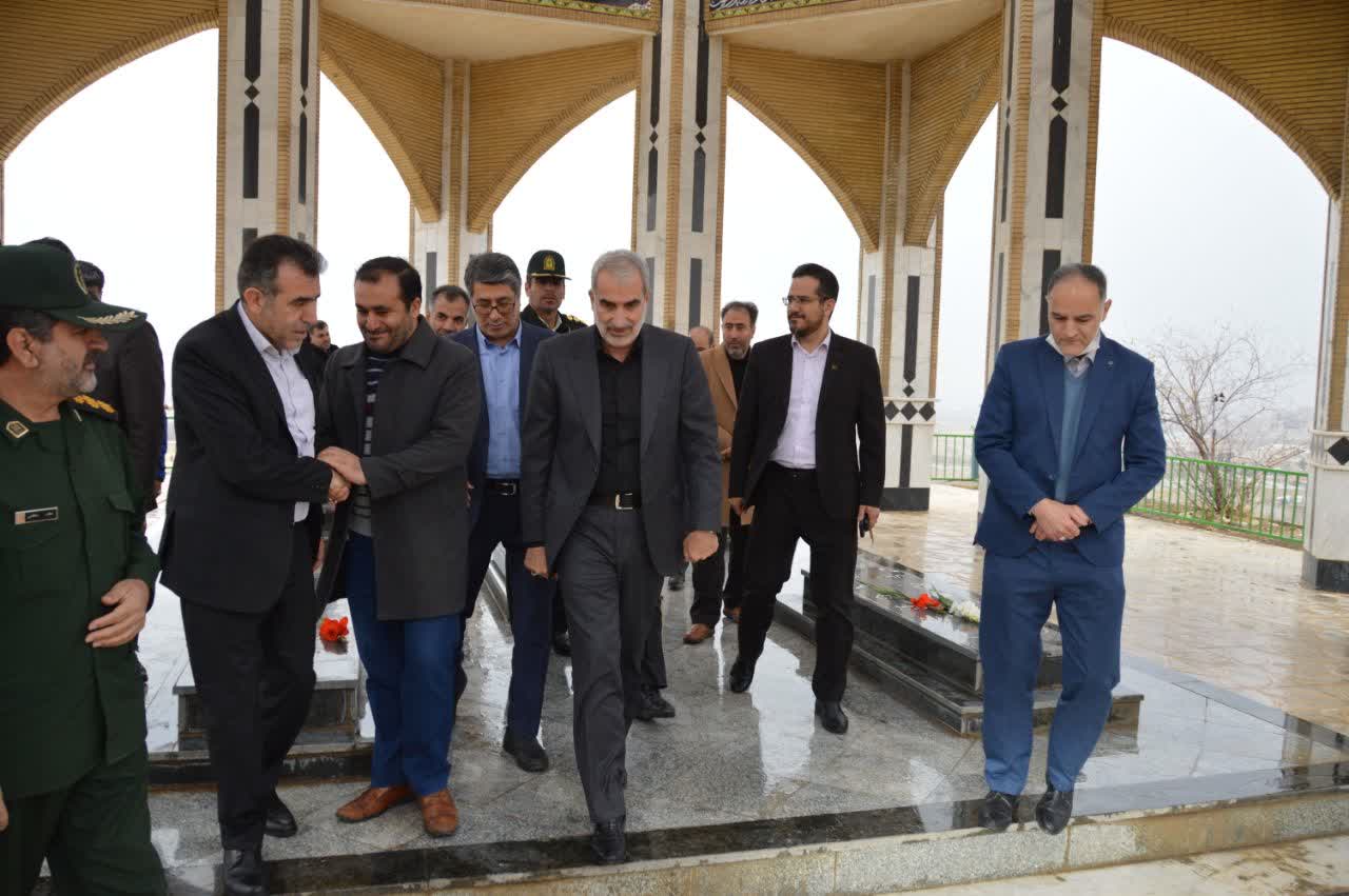 بازدید وزیر آموزش و پرورش از شهرستانهای کنگاور، صحنه و هرسین