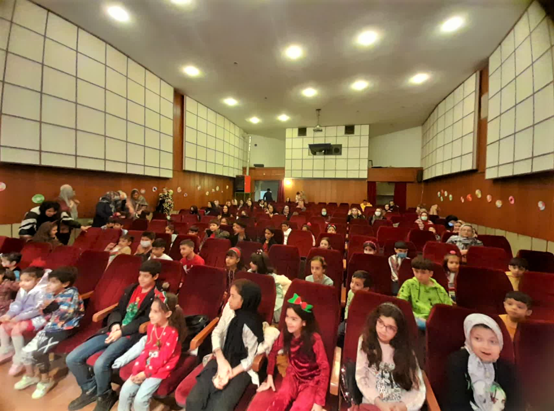برگزاری ویژه‌برنامه‌ی شب یلدا در مرکز شهر قدس کانون تهران
