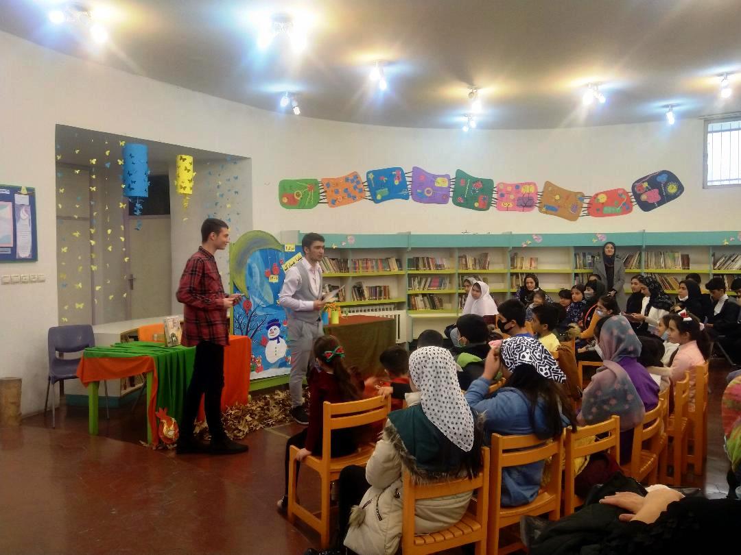 ویژهبرنامهی یلدایی مرکز شماره ۲ کانون استان تهران