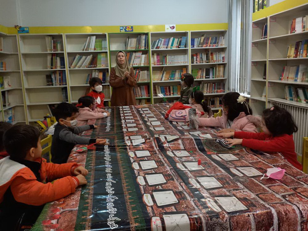 برگزاری ویژهبرنامهی شب یلدا در مرکز ۳۹ کانون استان تهران