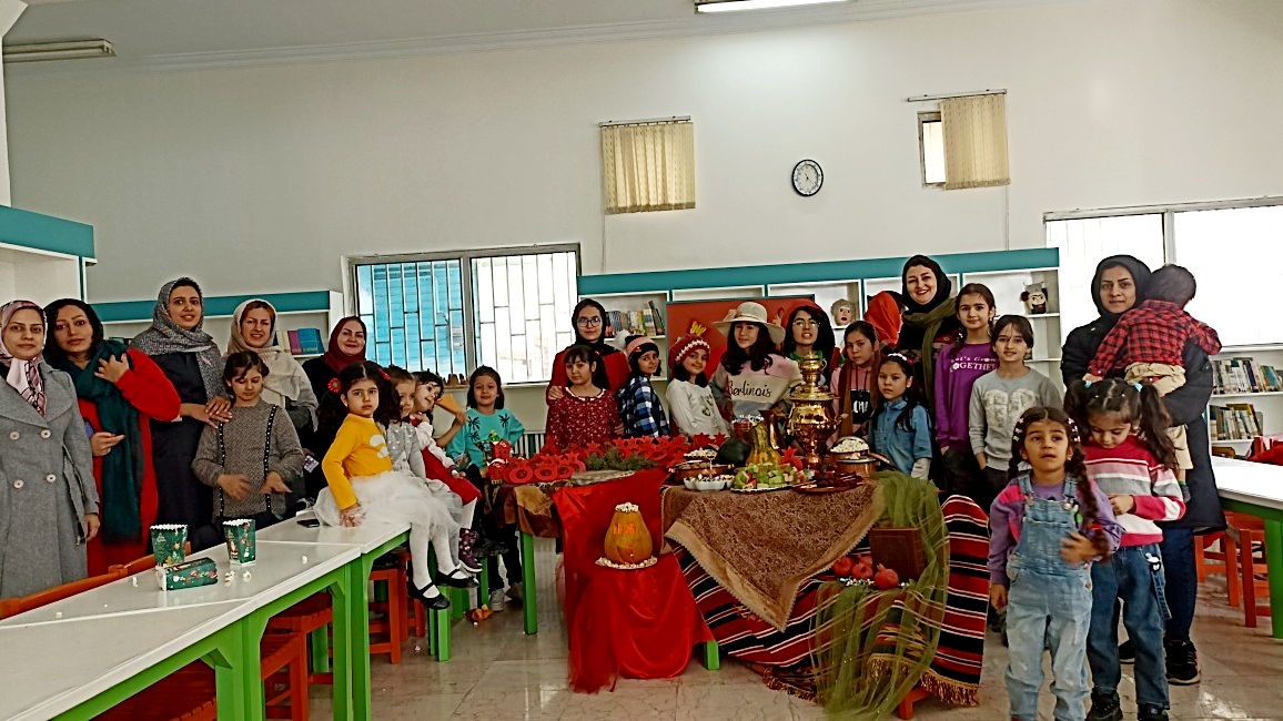 برگزاری ویژهبرنامهی "یلدای انار" در مرکز بومهن کانون تهران