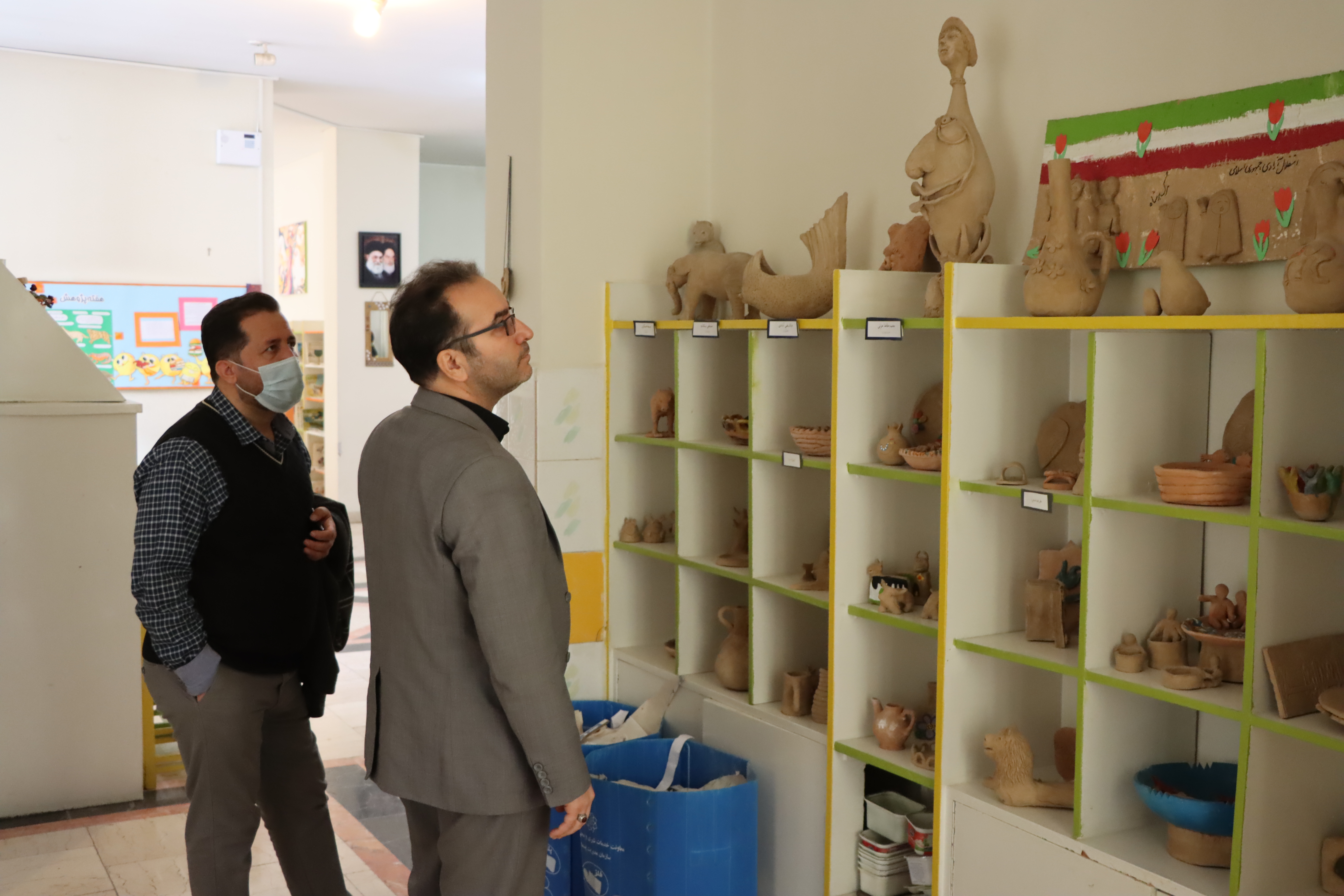 بازدید سرپرست اداره کل و معاون اداری مالی از مراکز کانون استان تهران