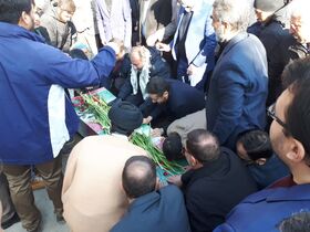 حضور همکاران کانون در مراسم تدفین شهید گمنام ۱۷ ساله در پردیس شهید صدوقی کرمانشاه