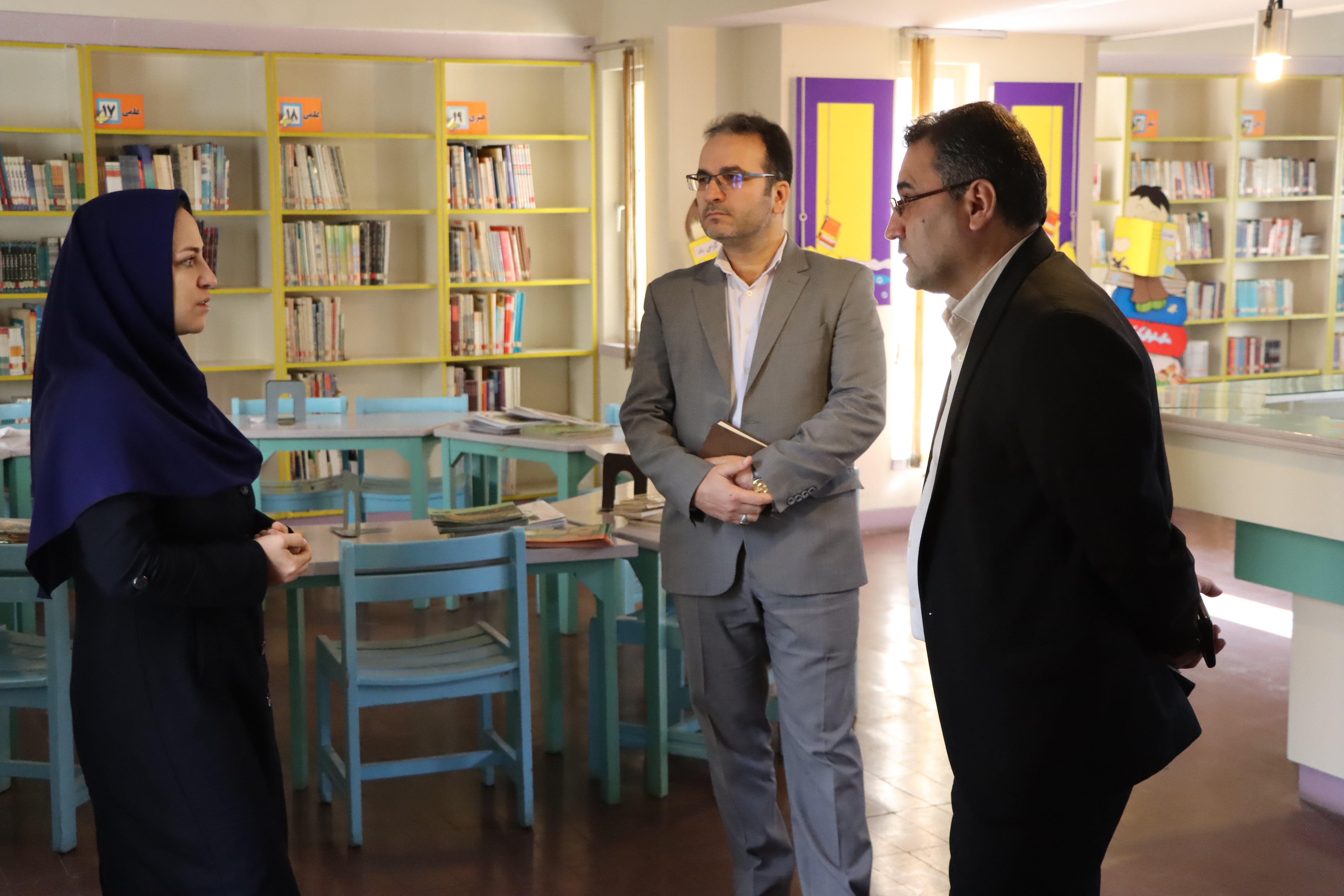 بازدید سرپرست اداره کل و معاون اداری مالی از مراکز کانون استان تهران