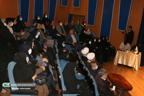برگزاری آیین اختتامیه جشنواره مشق عشق در سمنان از نگاه دوربین