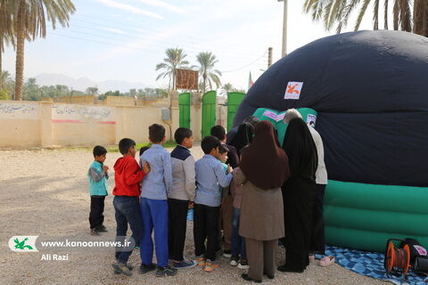 پیک امید کانون بوشهر به روستای تنگ زرد رسید