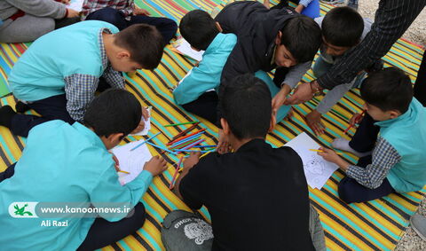 پیک امید کانون بوشهر به روستای تنگ زرد رسید