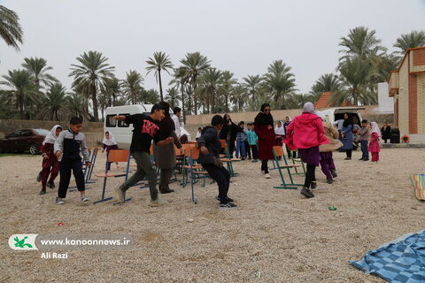 پیک امید کانون بوشهر به روستای تنگ زرد رسید