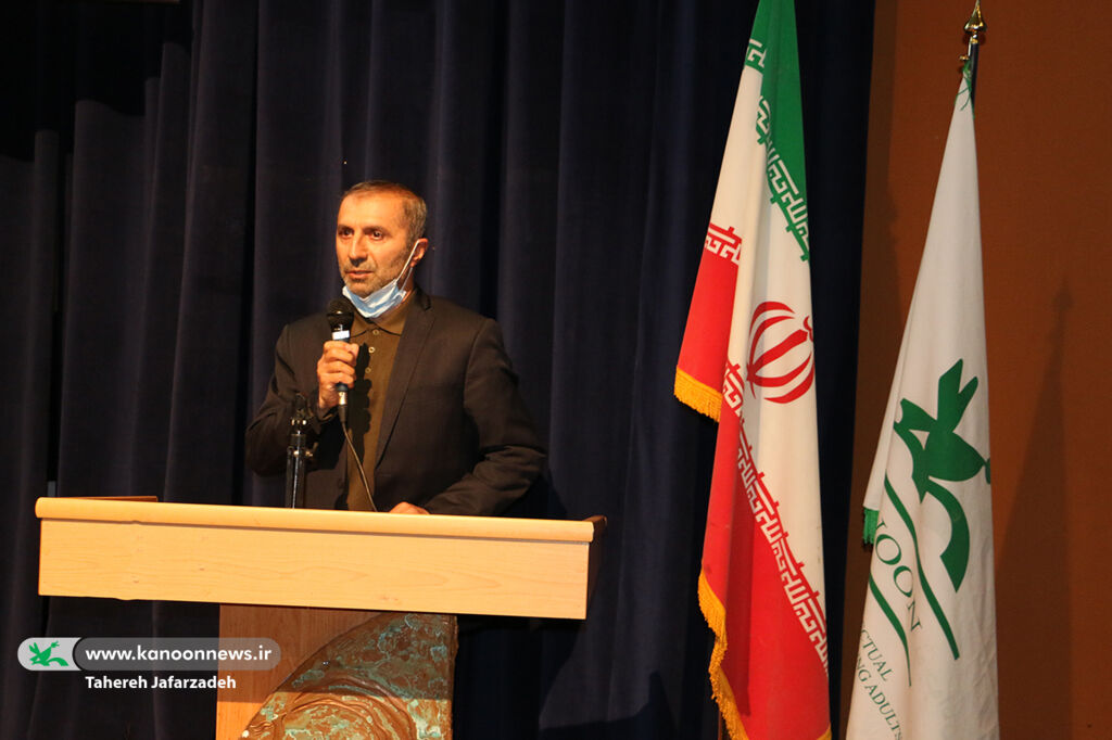 آیین اختتامیه جشنوارهی مشق عشق در سمنان/ حاجقاسم سلیمانی افسانه نیست