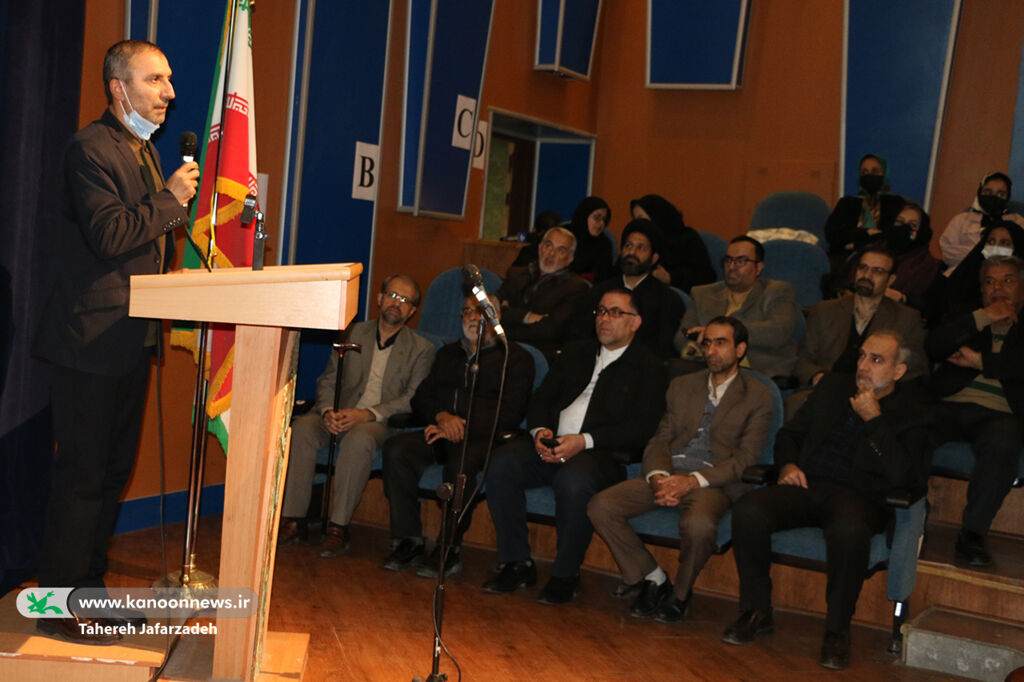 آیین اختتامیه جشنوارهی مشق عشق در سمنان/ حاجقاسم سلیمانی افسانه نیست