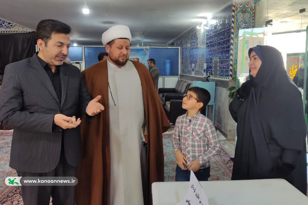 گرامیداشت حماسهی ۹ دی در کانون سمنان