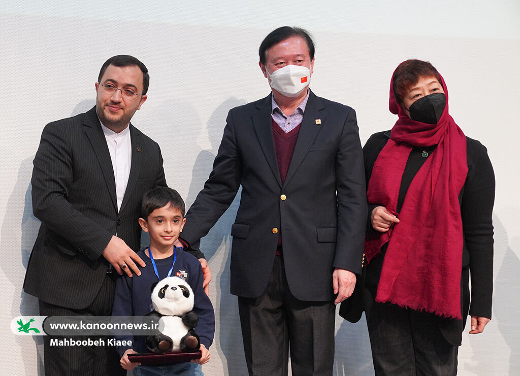 درخشش اعضای خراسان شمالی درجشنواره نقاشی «سرزمین افسانهها»