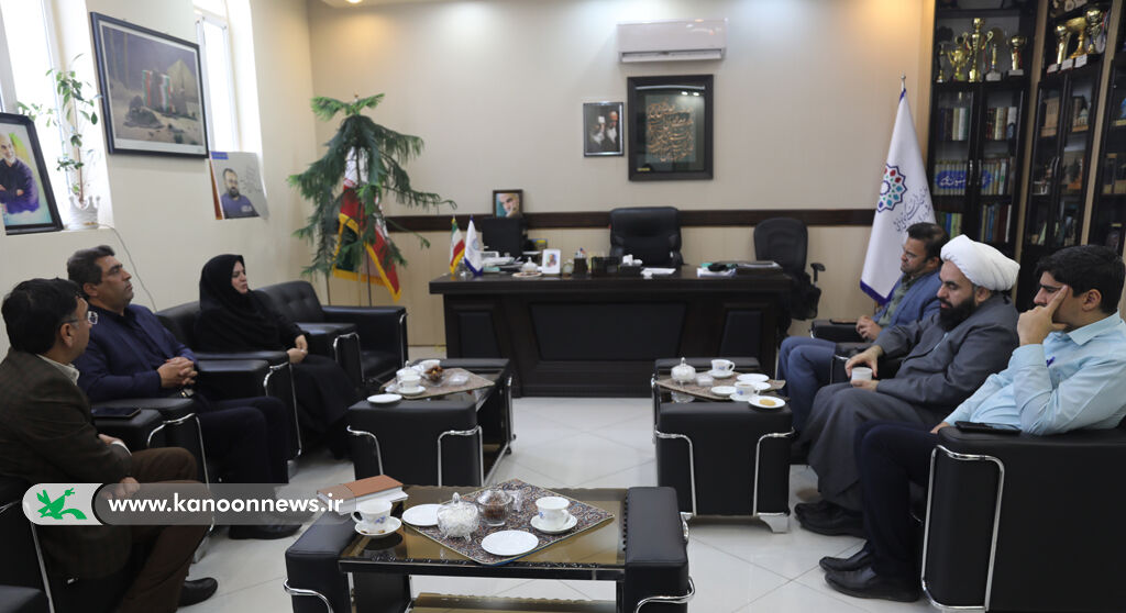 صداقت دیدار با رئیس سازمان فرهنگی، اجتماعی و ورزشی شهرداری یزد