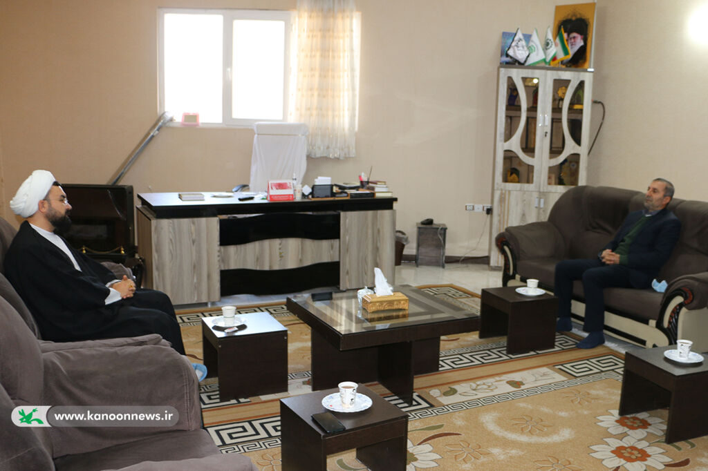 اقدامات کانون سمنان در جشنواره فجر تا فجر، شایسته تقدیر است اقدامات کانون سمنان در جشنواره فجر تا فجر، شایسته تقدیر است