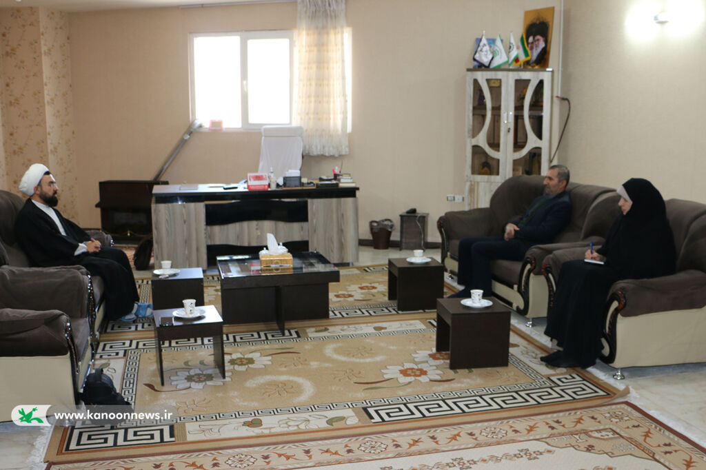 اقدامات کانون سمنان در جشنواره فجر تا فجر، شایسته تقدیر است