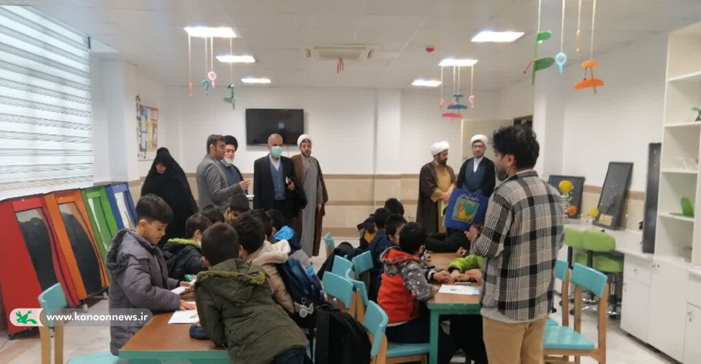  اعضای کارگروه فرهنگی جامعة المصطفی از مجتمع پردیسان کانون پرورش فکری قم بازدید کردند
