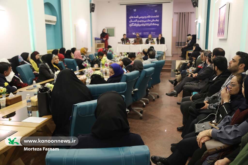 از شوخیهای عزیزآقا تا رقابت جدی قصهگوها