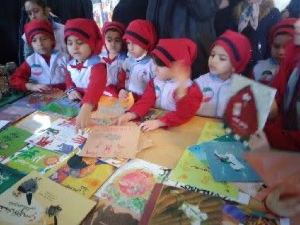 همکاری کانون پرورش فکری کودکان و نوجوانان اسدآباد در برگزاری جشن کوثر ناب