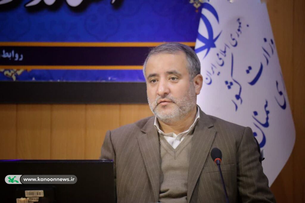 مدیرکل کانون سمنان، رئیس کمیته کودک و نوجوان کنگره ۳۰۰۰ شهید استان منصوب شد