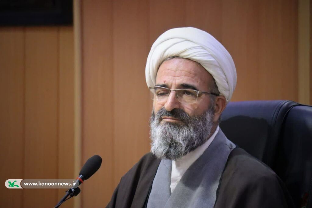 مدیرکل کانون سمنان، رئیس کمیته کودک و نوجوان کنگره ۳۰۰۰ شهید استان منصوب شد