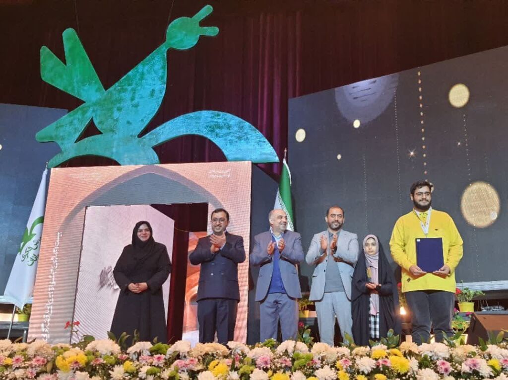 پنج مقام برتر بیست و چهارمین جشنواره بین‌المللی قصه‌گویی از آن کانون خوزستان شد 