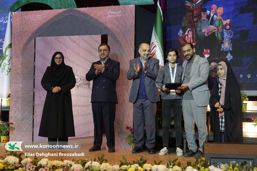 رتبه نخست جشنواره بین المللی قصهگویی در بخش آیینی سنتی به نوجوان مازندرانی رسید