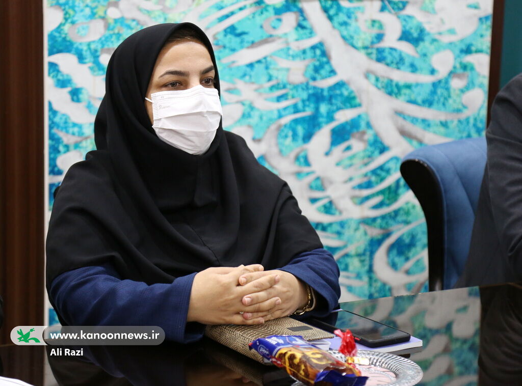 سومین نشست کمیته کودک و نوجوان دهه فجر استان بوشهر با حضور اعضا کمیته برگزار شد