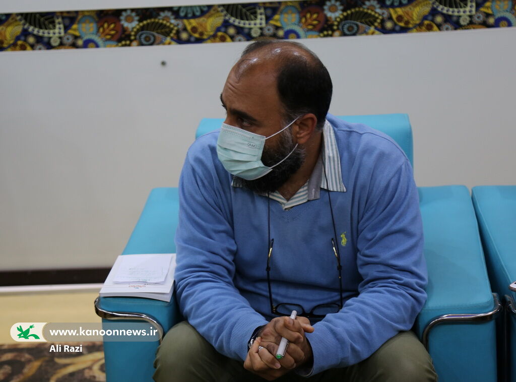 سومین نشست کمیته کودک و نوجوان دهه فجر استان بوشهر با حضور اعضا کمیته برگزار شد