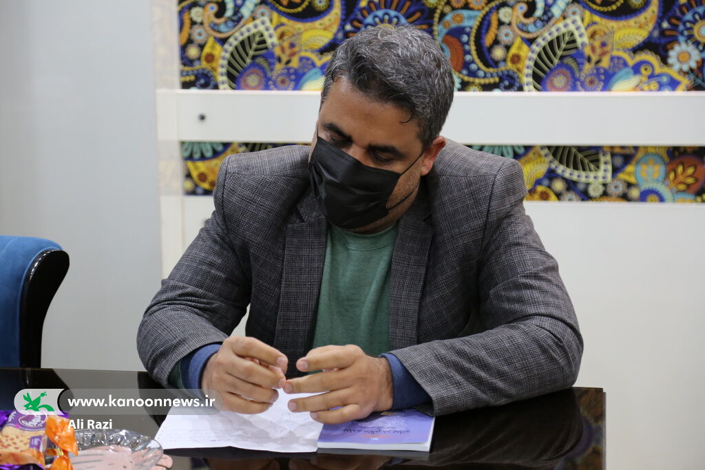 سومین نشست کمیته کودک و نوجوان دهه فجر استان بوشهر با حضور اعضا کمیته برگزار شد