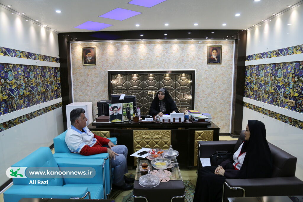 اعضا کانون استان بوشهر عضو داوطلب هلال احمر می شوند