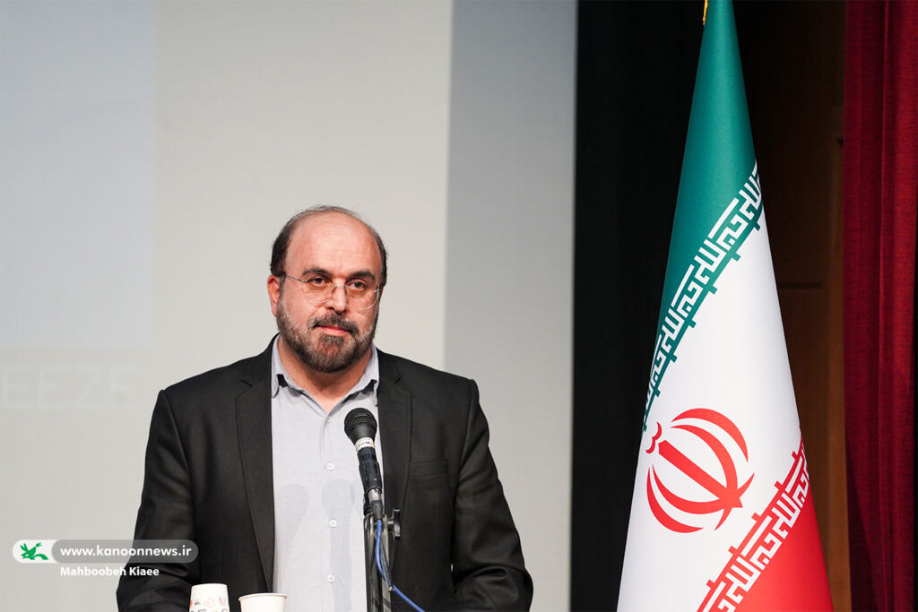 آیین تکریم و معارفه معاون فرهنگی کانون پرورش فکری برگزار شد