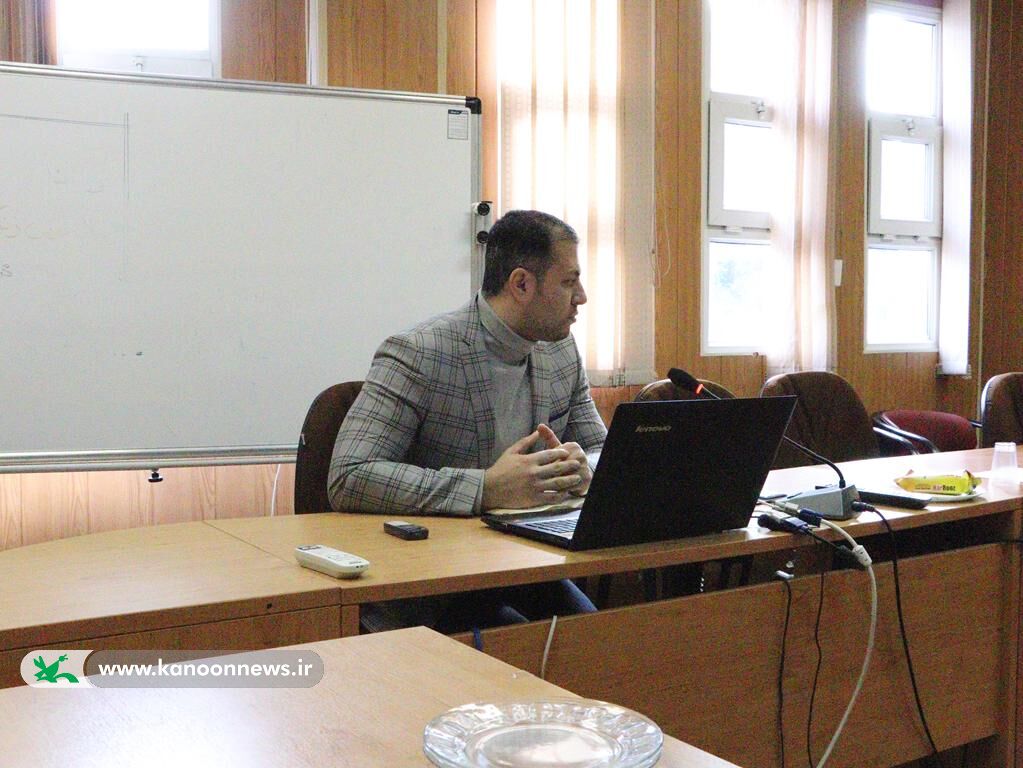 جلسه کارگروه کودک و نوجوان ستاد بزرگداشت دهه فجر استان گلستان برگزار شد