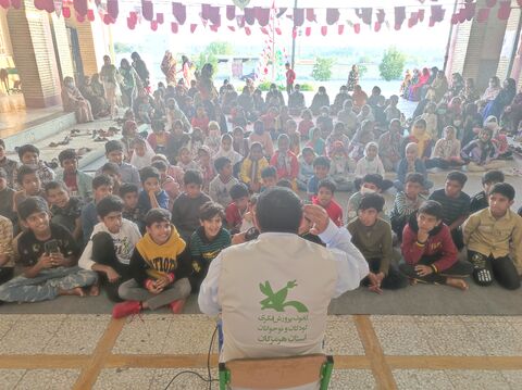 شور و نشاط کودکان و نوجوانان مناطق ایسین و تازیان با حضور کاروان پیک امید کتابخانه های سیار روستایی