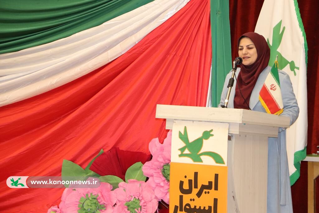 دهه نودیهای گرگان پای کار انقلاب