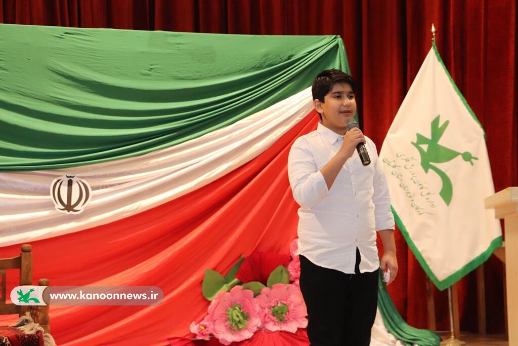 دهه نودیهای گرگان پای کار انقلاب