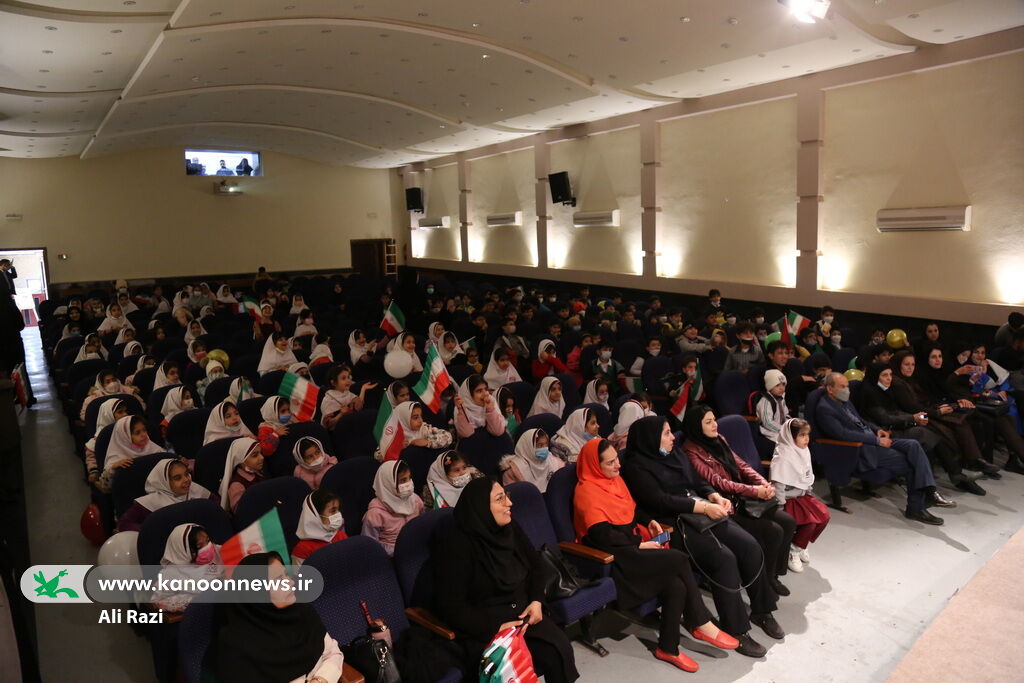 زنگ انقلاب در کانون پرورش فکری بوشهر طنین انداز شد