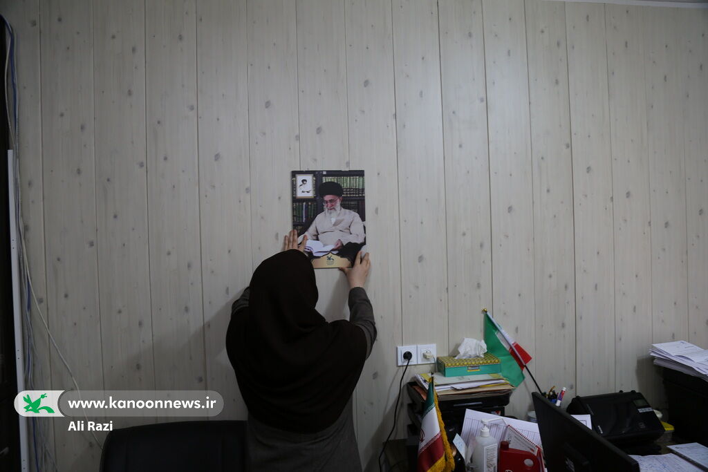 تجدید میثاق کارکنان کانون استان بوشهر با آرمان های امام و رهبری