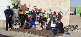 جشن پیروزی انقلاب برای کودکان حاشیه شهر و روستاهای زاهدان