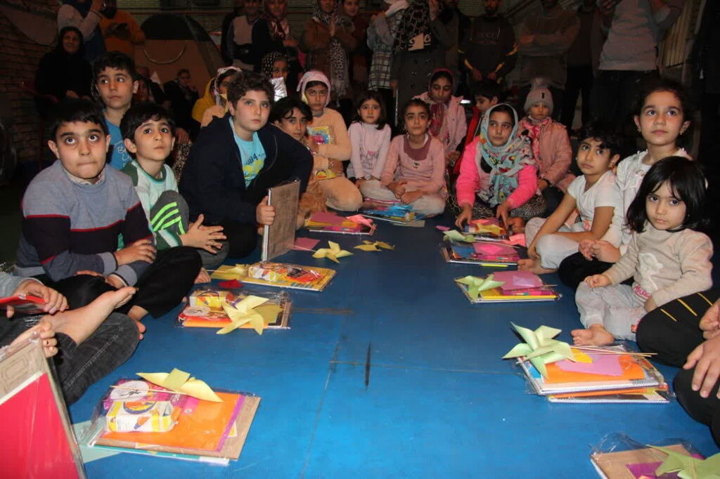 اعزام گروه امداد فرهنگی کانون به مناطق زلزلهزده خوی