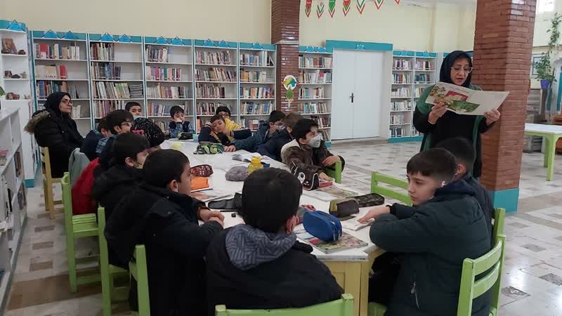 حضور دانش آموزان البرزی طرح کانون- مدرسه در فعالیتهای دهه فجر